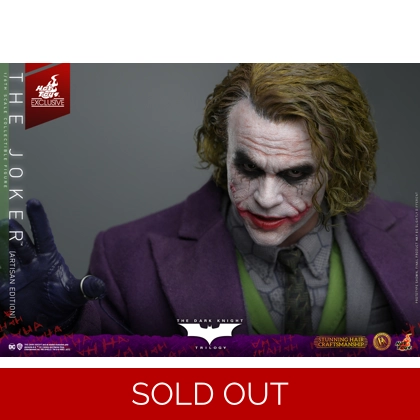 Hot Toys The Dark Knight - 1/6th Scale Joker - Artisan Version